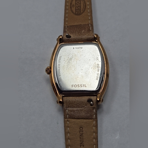 Fossil Wallace ES3108 Womens Rose Gold Tonneau Crystal Quartz Watch New Battery - Picture 11 of 11